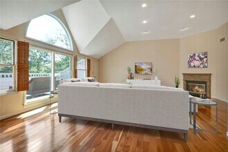 333 N State Rd-Unit -56 in Briarcliff Manor, NY - Building Photo - Building Photo