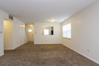 17764 Cedarbrook Dr in Westfield, IN - Building Photo - Building Photo