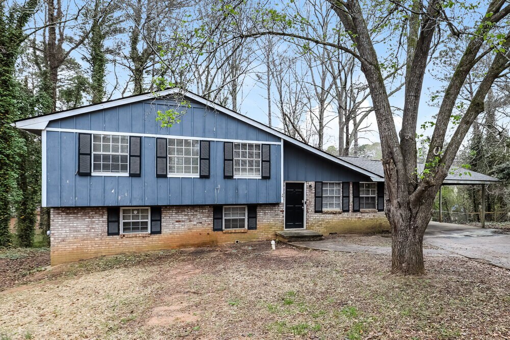 7391 White Castle Ct in Riverdale, GA - Building Photo