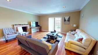 1113 Remington Ct in Sunnyvale, CA - Building Photo