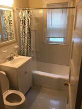 260 Boston Ave, Unit 1 in Medford, MA - Building Photo - Building Photo