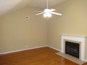 1648 Cedar Springs Cir in Clarksville, TN - Building Photo - Building Photo