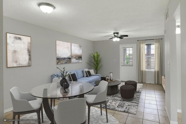 2137 Cabernet Ct in Eagle Lake, FL - Building Photo - Building Photo