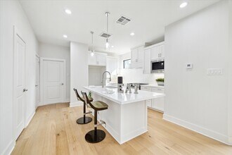 2209 Stevens St in Houston, TX - Building Photo - Building Photo