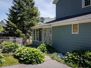 427 E Flower Ave in Watertown, NY - Building Photo - Building Photo