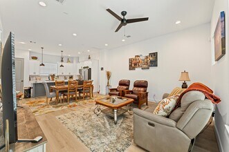 2311 Eagle St in Houston, TX - Building Photo - Building Photo