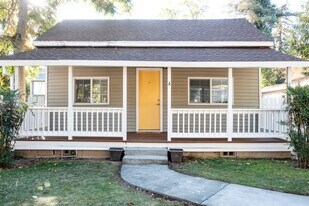 150 S Lincoln St in Roseville, CA - Building Photo