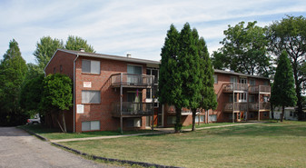 5704 Seymour Ave Apartamentos