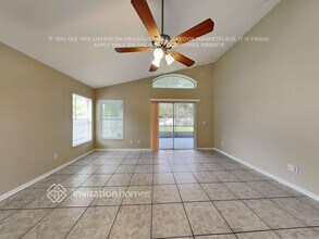1819 Windsor Oak Dr in Apopka, FL - Building Photo - Building Photo