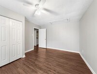 8706 Valley Rock Dr photo'