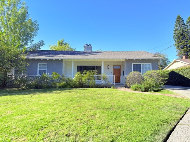 property at 8821 Aqueduct Ave