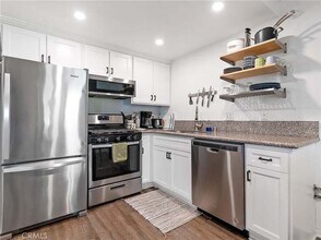 14405 Cerise Ave in Hawthorne, CA - Building Photo - Building Photo