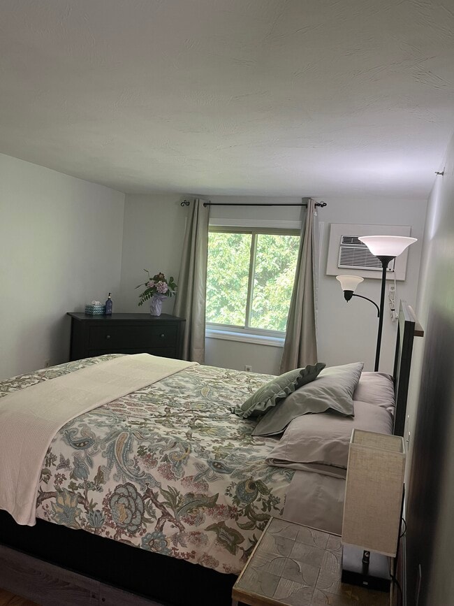 78 Tideview Dr, Unit Tideview in Dover, NH - Foto de edificio - Building Photo