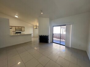 1670 W Park Wood Ln, Unit 1670 in Tucson, AZ - Building Photo - Building Photo