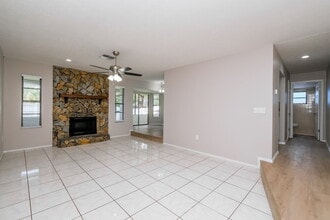 8630 Indies Dr in Hudson, FL - Building Photo - Building Photo