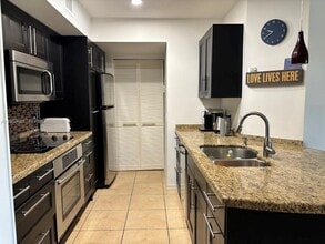 460 S Park Rd in Hollywood, FL - Building Photo - Building Photo