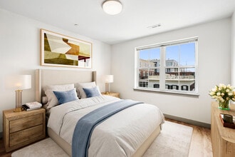 The Beverly Collection: Flats at 131 in Beverly, MA - Building Photo - Building Photo