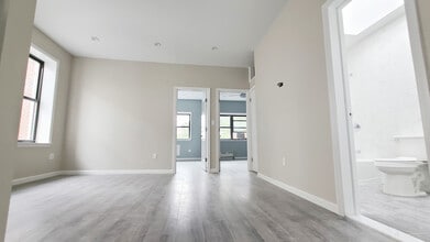 1484 E 8th St, Unit 2F in Brooklyn, NY - Building Photo - Building Photo