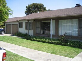 841 Center St in San Luis Obispo, CA - Building Photo