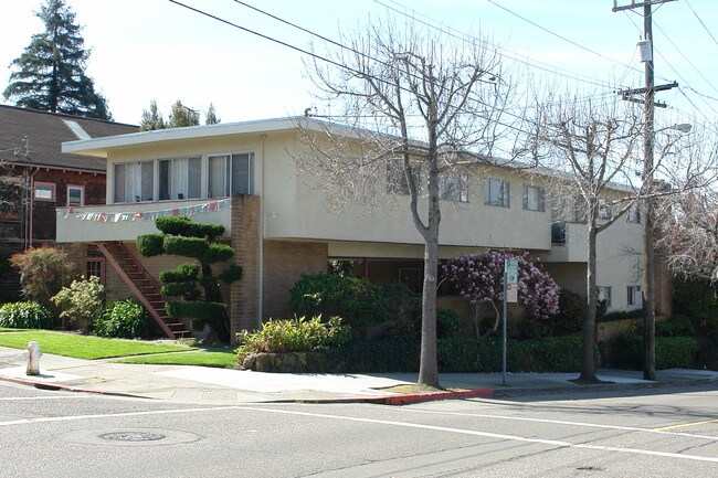 1950 Rose St in Berkeley, CA - Building Photo - Building Photo
