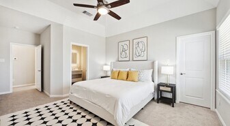 14416 Daniel Shrs Dr in Texas City, TX - Building Photo