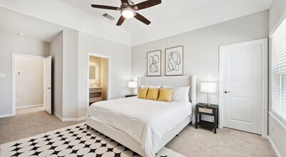 14416 Daniel Shrs Dr in Texas City, TX - Building Photo - Building Photo