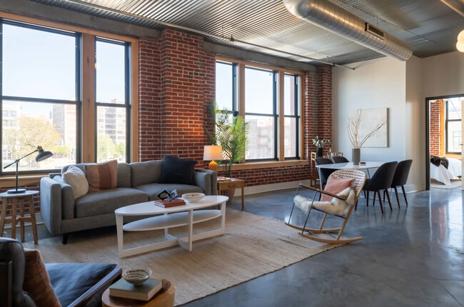The Vox Apartments in St. Louis, MO - Foto de edificio - Building Photo