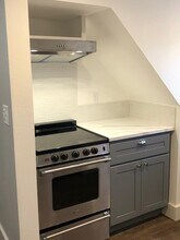 411 N L St, Unit Apt 2 in Tacoma, WA - Foto de edificio - Building Photo