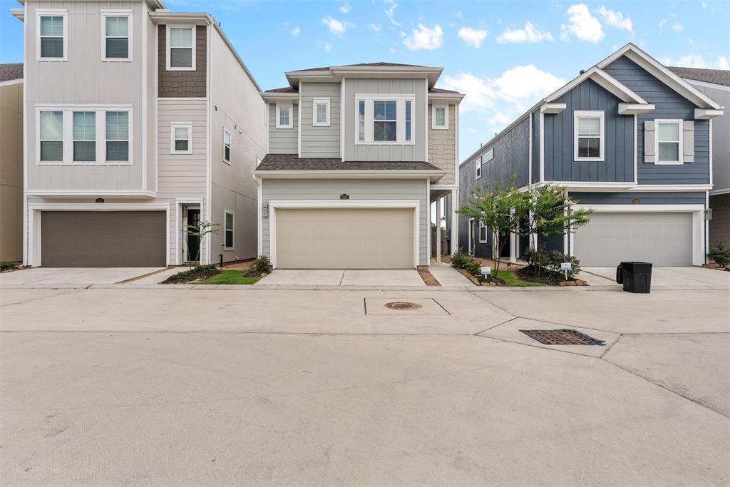 3207 Cedar Dawn Ln in Houston, TX - Building Photo