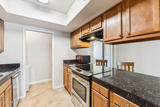 property at 1402 E Guadalupe Rd