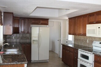 3132 Silversmith Dr in Lake Havasu City, AZ - Building Photo - Building Photo