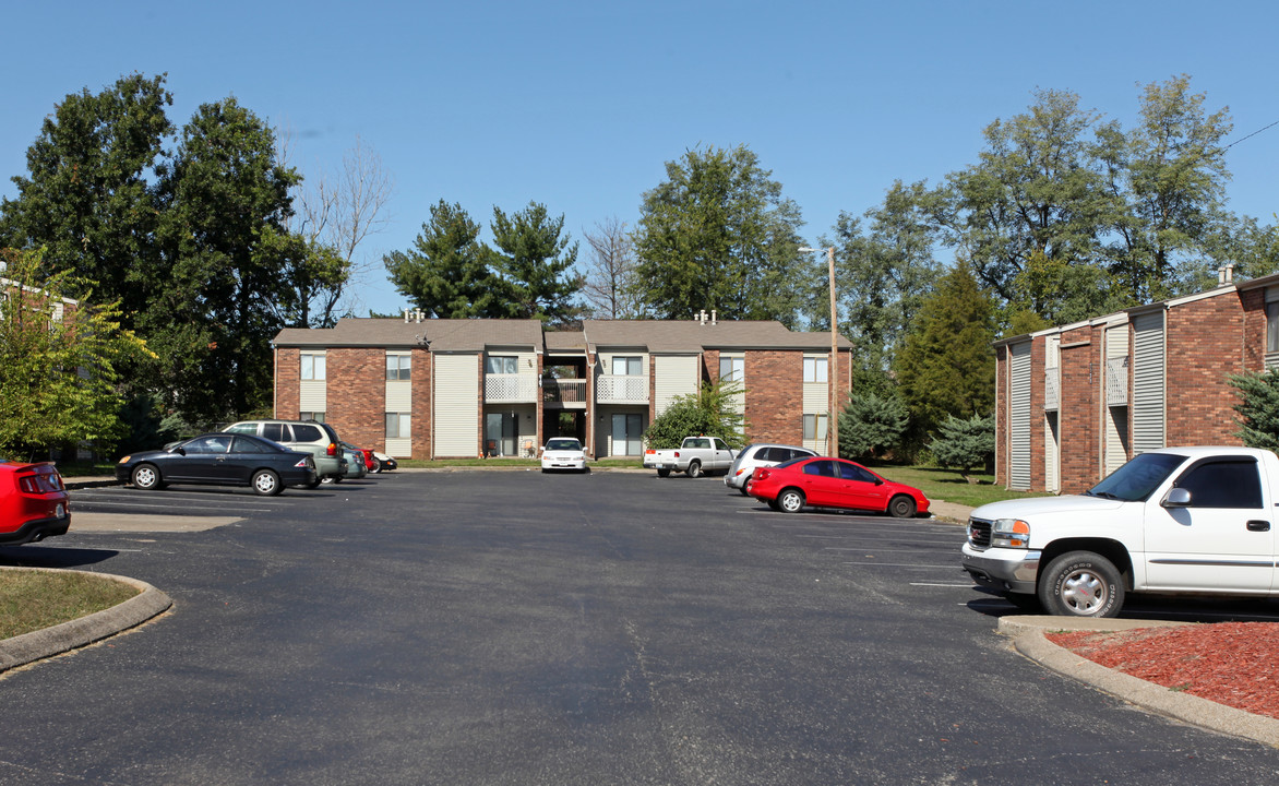 Oak Tree Farms in Hopkinsville, KY - Foto de edificio