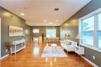 33 Mc Millen St in Providence, RI - Building Photo - Building Photo
