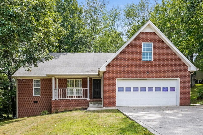property at 107 Victoria Ln E