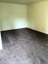 3570 E 2nd Ave in Post Falls, ID - Building Photo - Building Photo