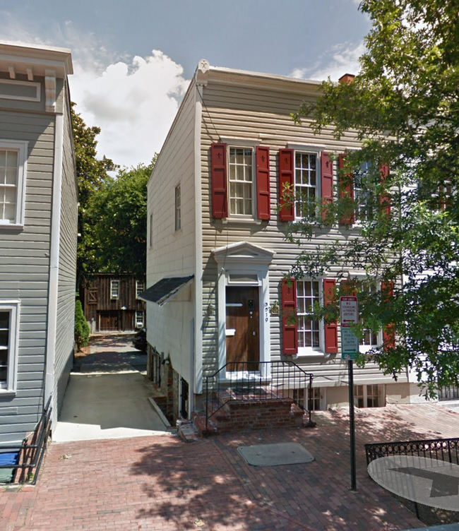 property at 3519 O St NW
