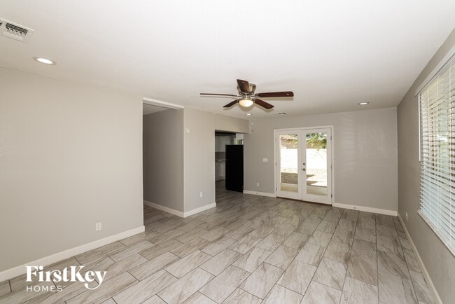 1832 E Monterey Way in Phoenix, AZ - Building Photo - Building Photo