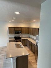 9940 W Cable Car St in Boise, ID - Building Photo - Building Photo
