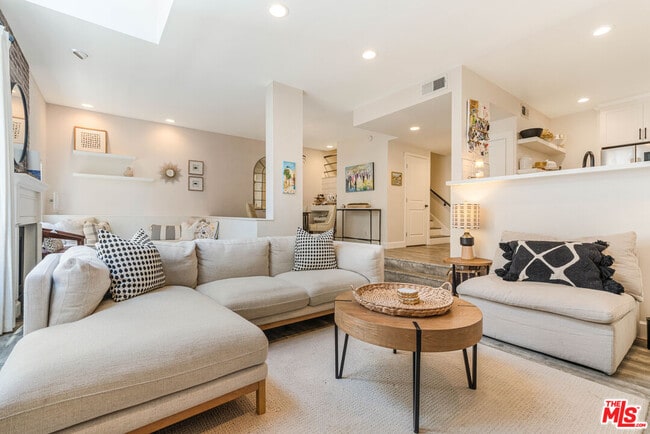 property at 520 S Barrington Ave