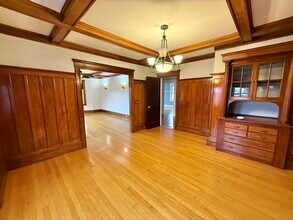 4 Adams Ave in Watertown, MA - Building Photo - Building Photo