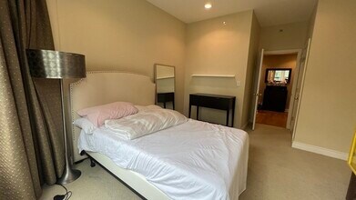 4 Charlesgate E in Boston, MA - Building Photo - Building Photo