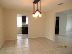 38 Valhalla Ave in Ormond Beach, FL - Building Photo - Building Photo
