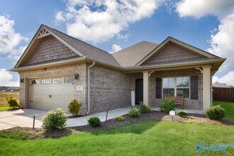 107 Havner Dr in Hazel Green, AL - Building Photo - Building Photo
