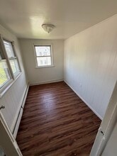 133 W 20th St in Bayonne, NJ - Building Photo - Building Photo