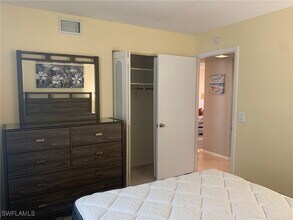 1724 Pine Valley Dr in Ft. Myers, FL - Building Photo - Building Photo
