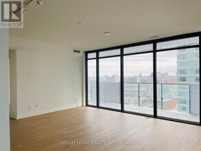 25-1625 Richmond St E in Toronto, ON - Building Photo - Building Photo