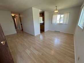 834 N 12th St E in Riverton, WY - Building Photo - Building Photo