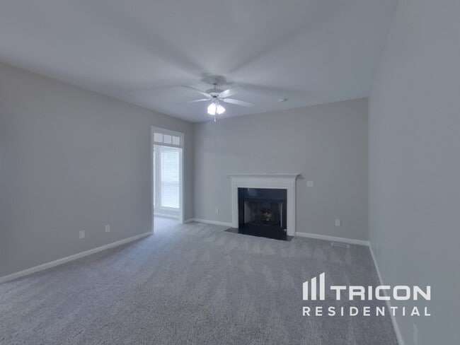 252 Brooksdale Dr in Columbia, SC - Foto de edificio - Building Photo