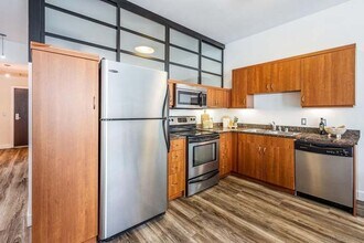 889 Date St, Unit 439 in San Diego, CA - Building Photo - Building Photo