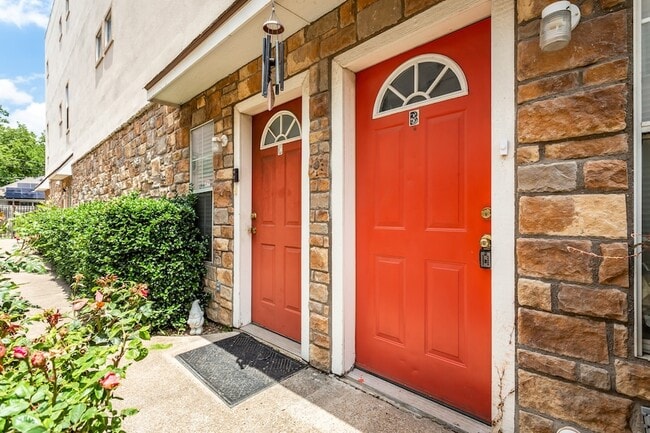 property at 4717 Virginia Ave